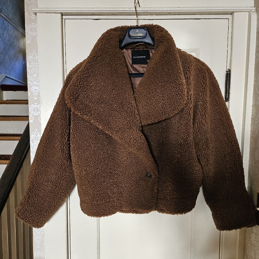 Olivaceous Short Shepa Jacket